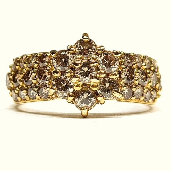 18K Solid Yellow Gold with 1.50 Natural Diamond - Picture 1 of 4